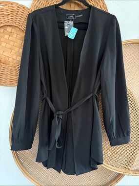 Black Belted Open-Front Long-Sleeve Wrap Blazer